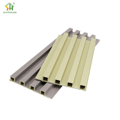 Ein guter Preis. Wasserdichte WPC-Wandplatten, umweltfreundliche Wandverkleidung für die Außengartendekoration Online