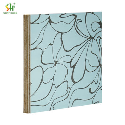 Umweltfreundliche 1220x2440mm VOC-arme Melaminplatte Möbelqualität für Büromöbel