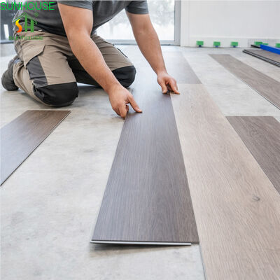 SPC Rigid Core Vinylplank mit Nutzungsklasse 33/42, 0,3-0,7mm Nutzschicht und Bfl-s1 Brandklassifizierung